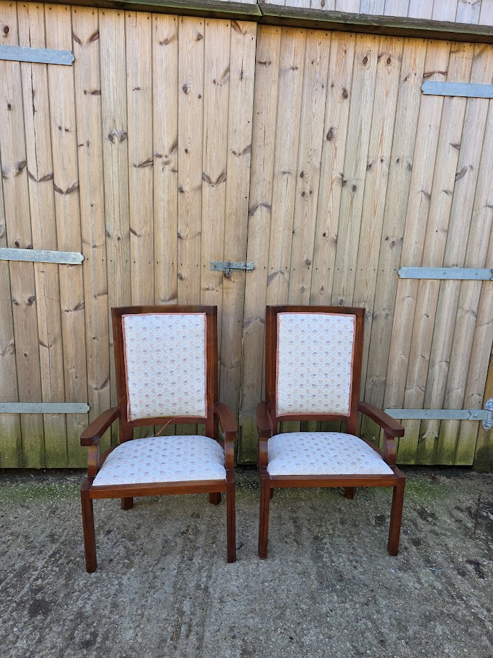 Pair of lovely armchairs