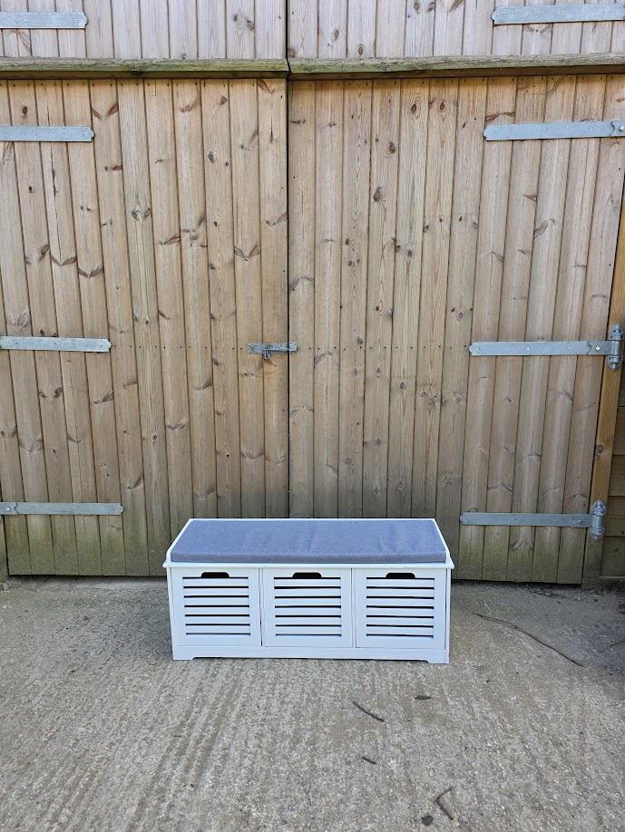 Shoe storage bench