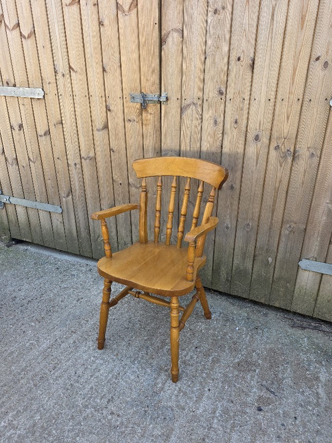 Pair of pine farmhouse chairs