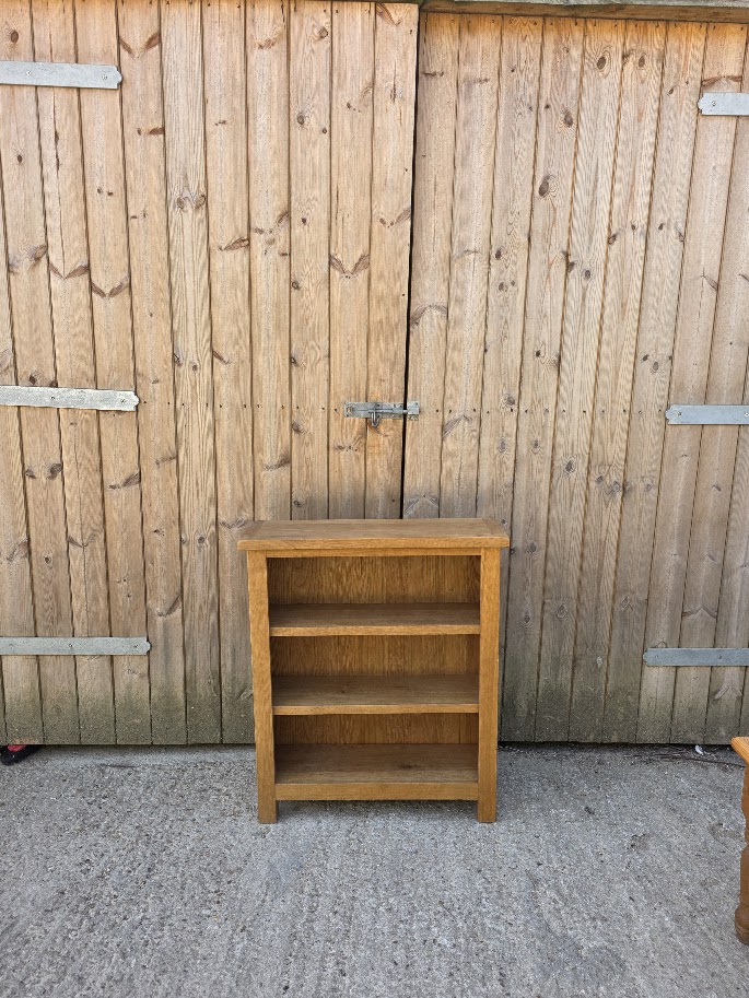Low bookcase