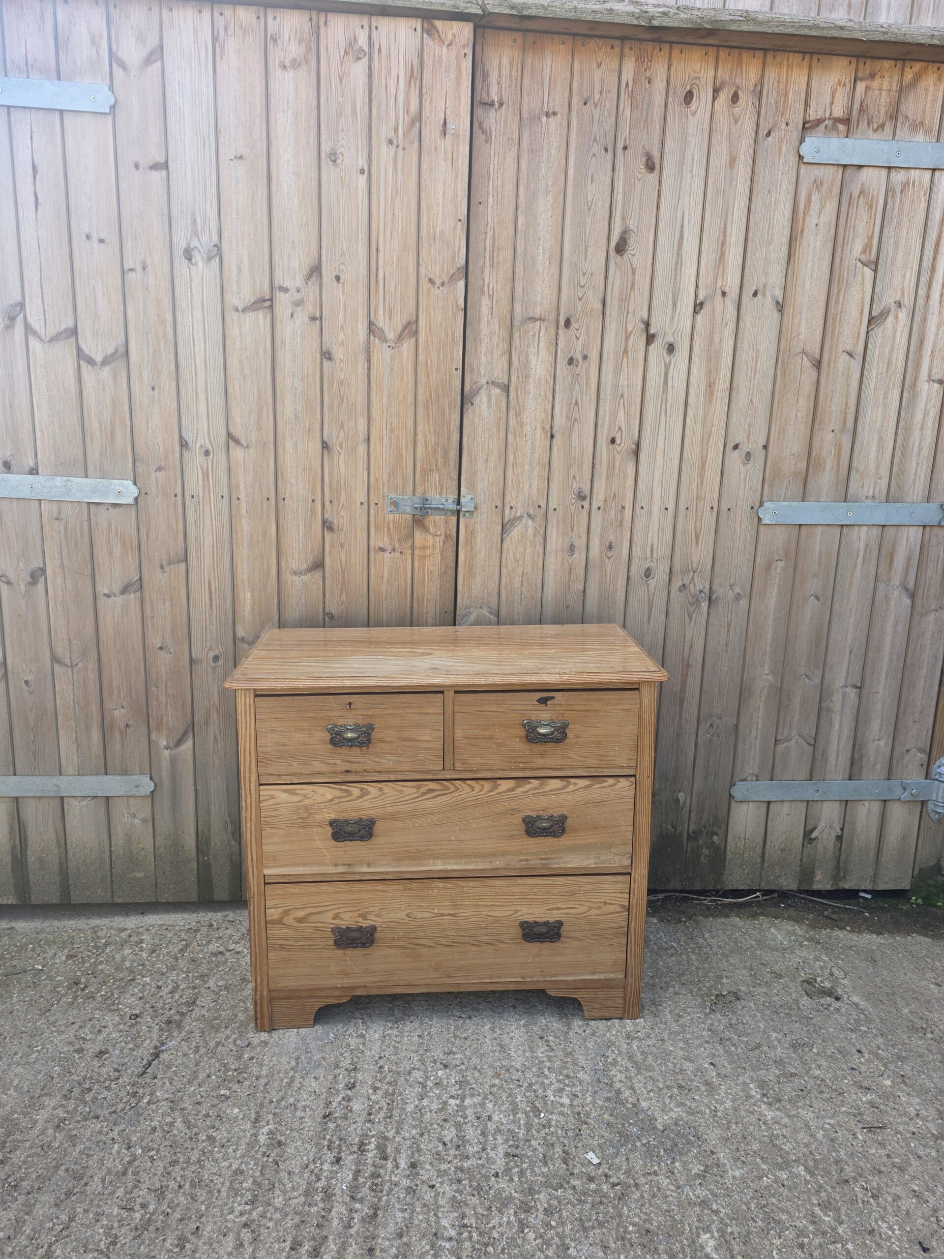 Antique wooden chest of drawers